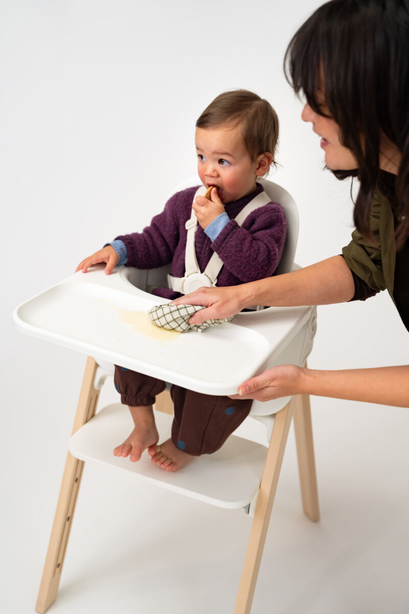Scaun de masa pentru copii Stokke Steps™ cu baby set, tavita si centuri - imagine 5