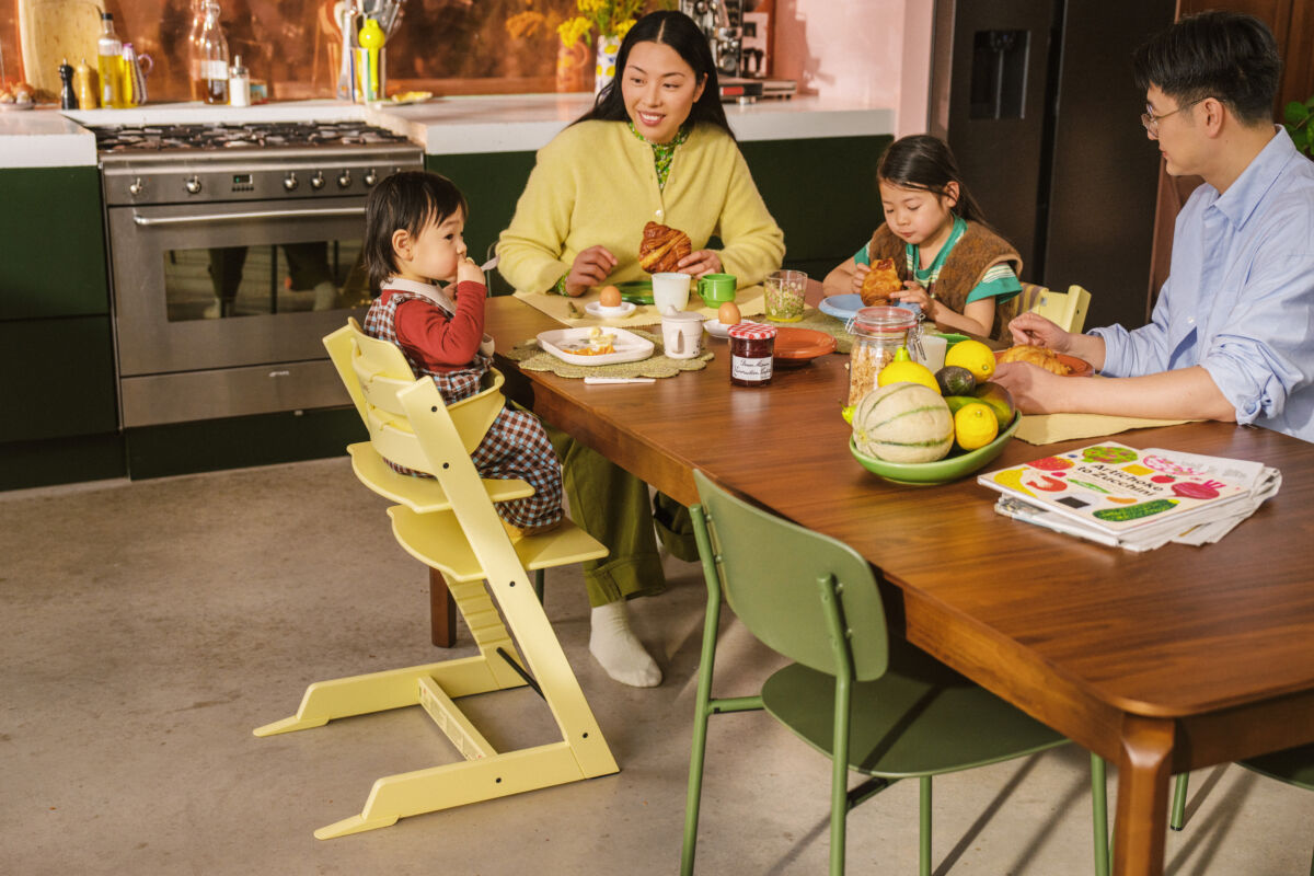 Scaun de masa pentru copii Stokke Tripp Trapp®lemn fag LEMON YELLOW - imagine 3